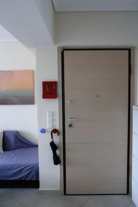 Apartamento Fly Me To The Moon! Atenas Exterior foto
