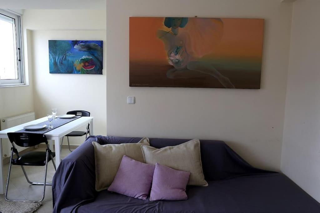 Apartamento Fly Me To The Moon! Atenas Exterior foto