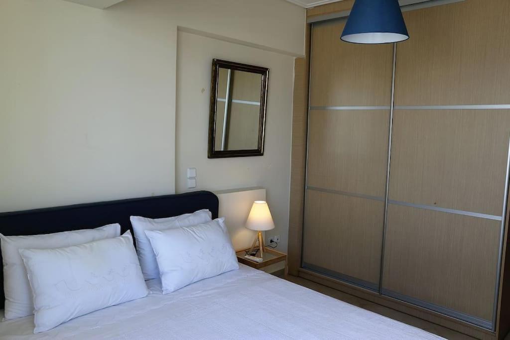 Apartamento Fly Me To The Moon! Atenas Exterior foto