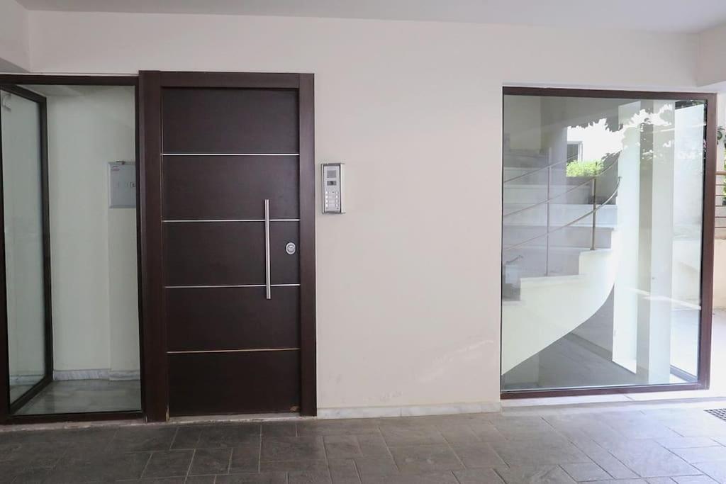 Apartamento Fly Me To The Moon! Atenas Exterior foto