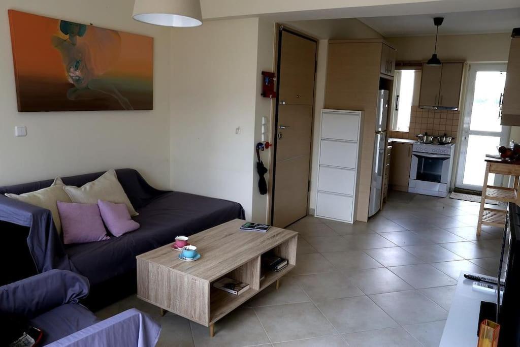 Apartamento Fly Me To The Moon! Atenas Exterior foto